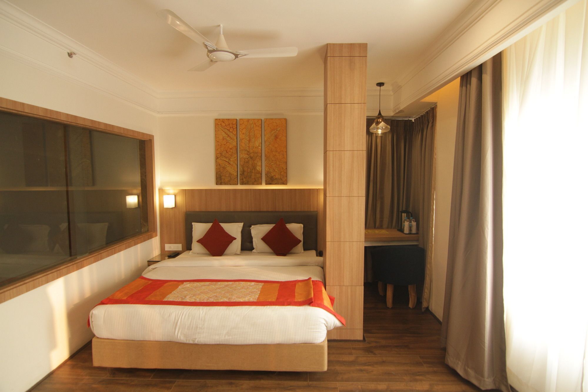 Oyo 2054 New Hotel Broadway Varanasi Ngoại thất bức ảnh