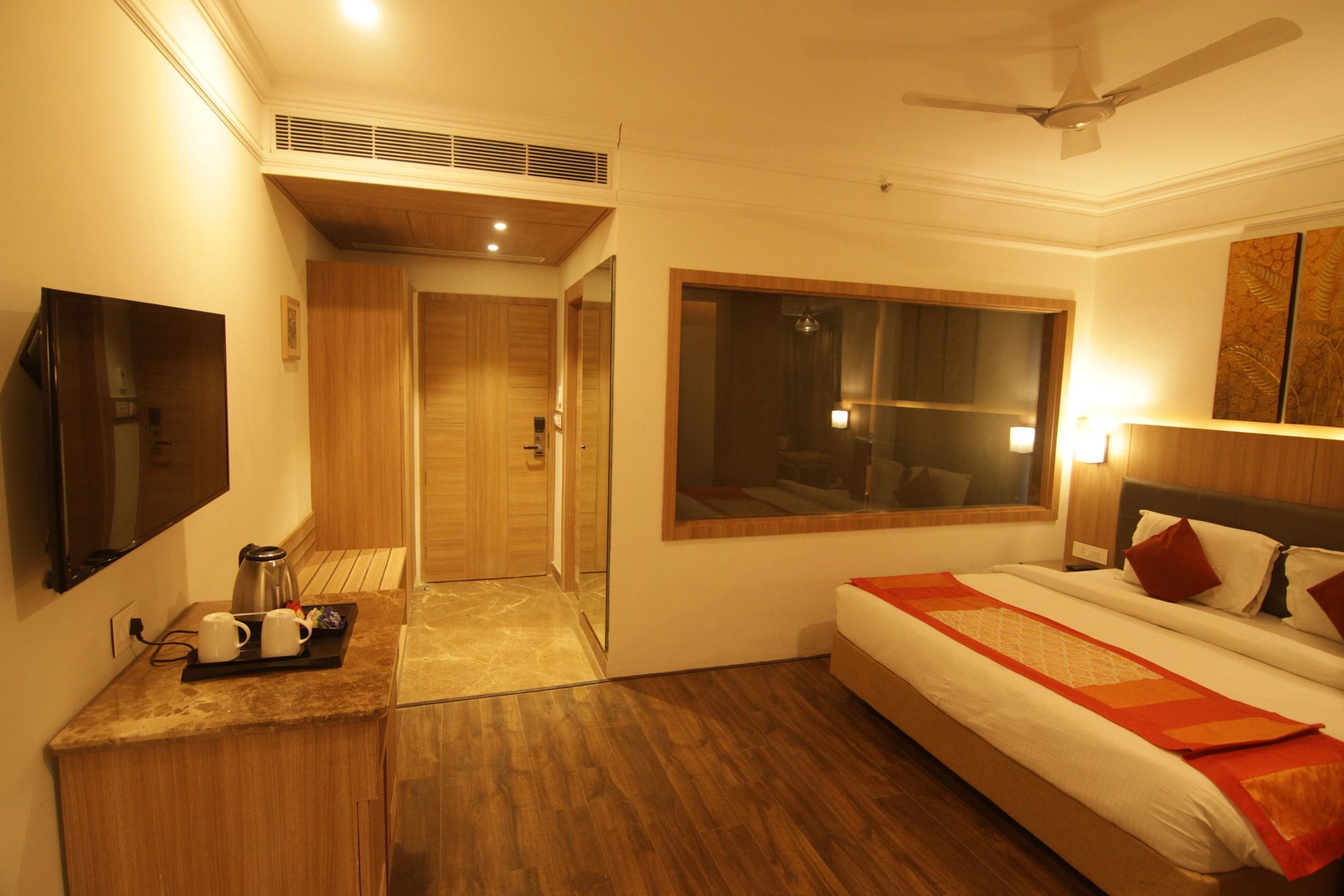 Oyo 2054 New Hotel Broadway Varanasi Ngoại thất bức ảnh